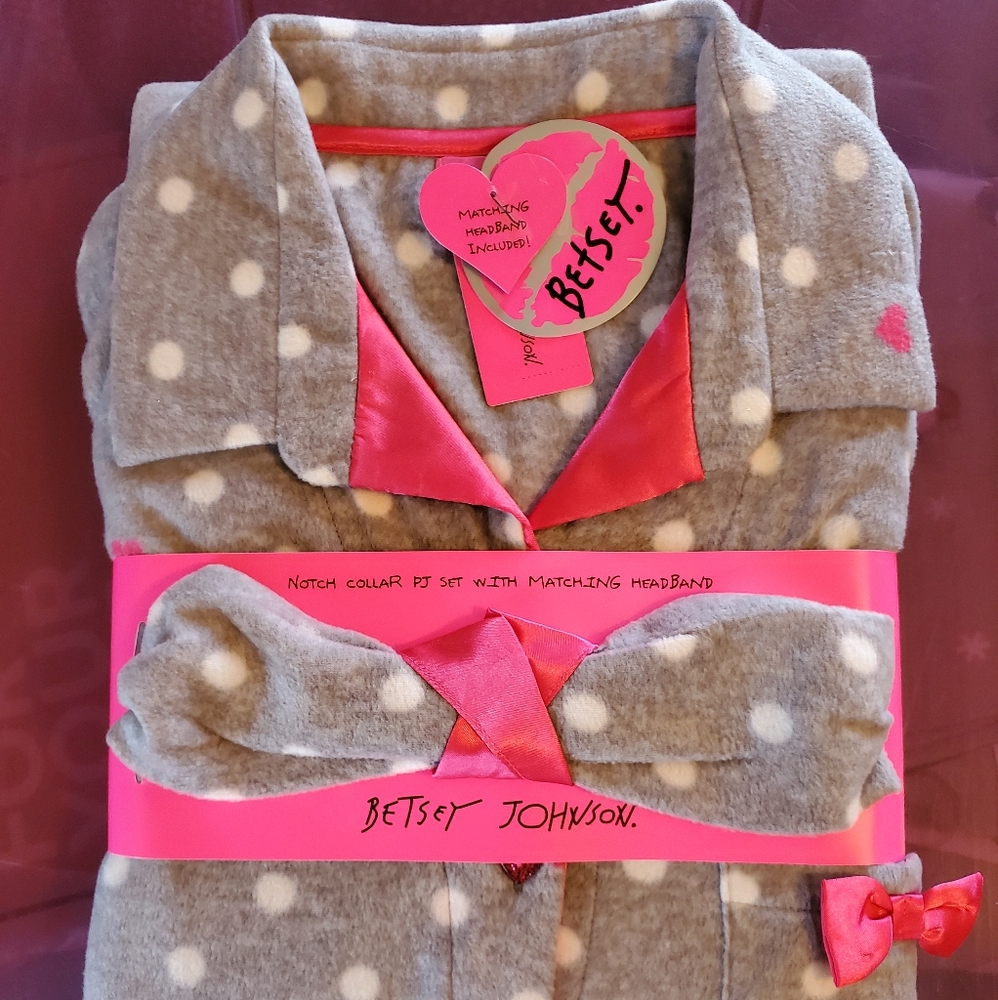 Betsey Johnson PJ set